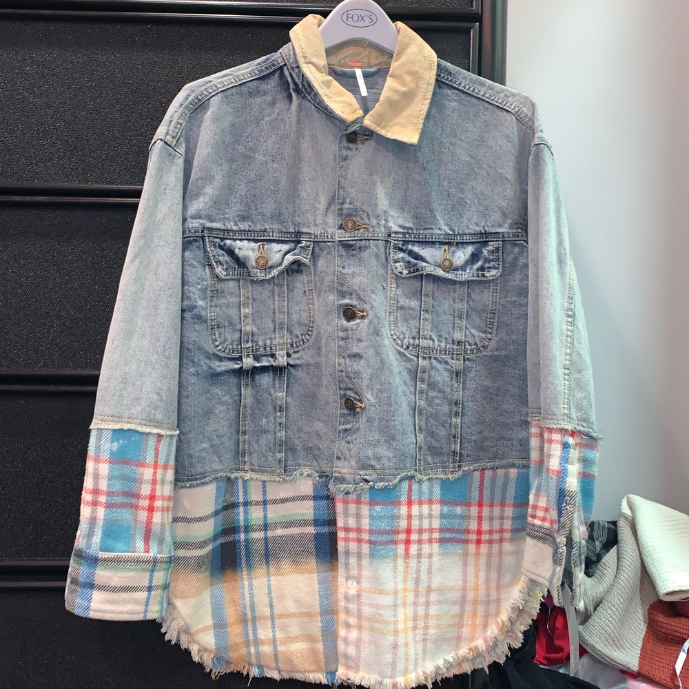 Jean jacket with plaid